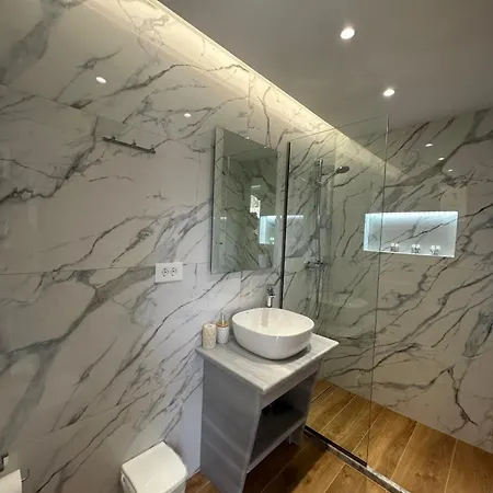 Stefanos Apartment *